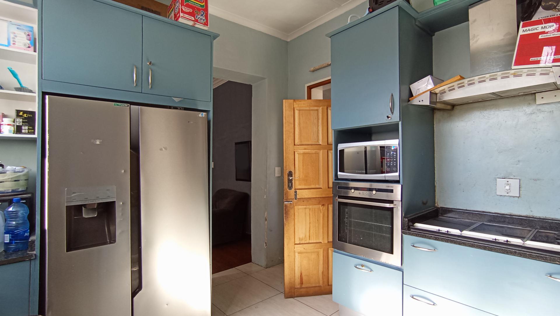 Kitchen - 20 square meters of property in Kensington - JHB