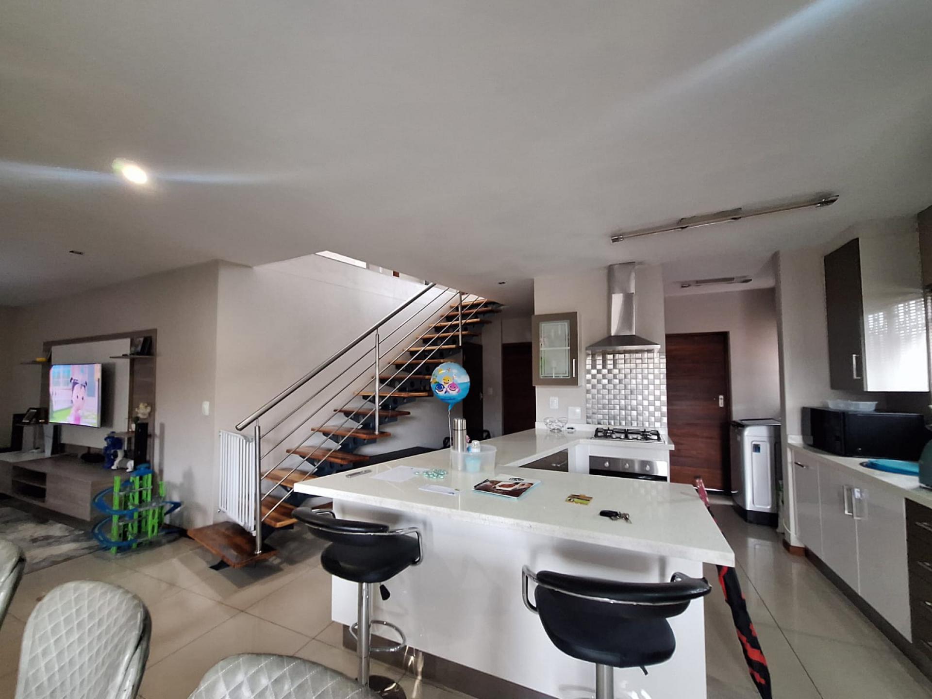  of property in Glen Marais