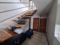  of property in Glen Marais