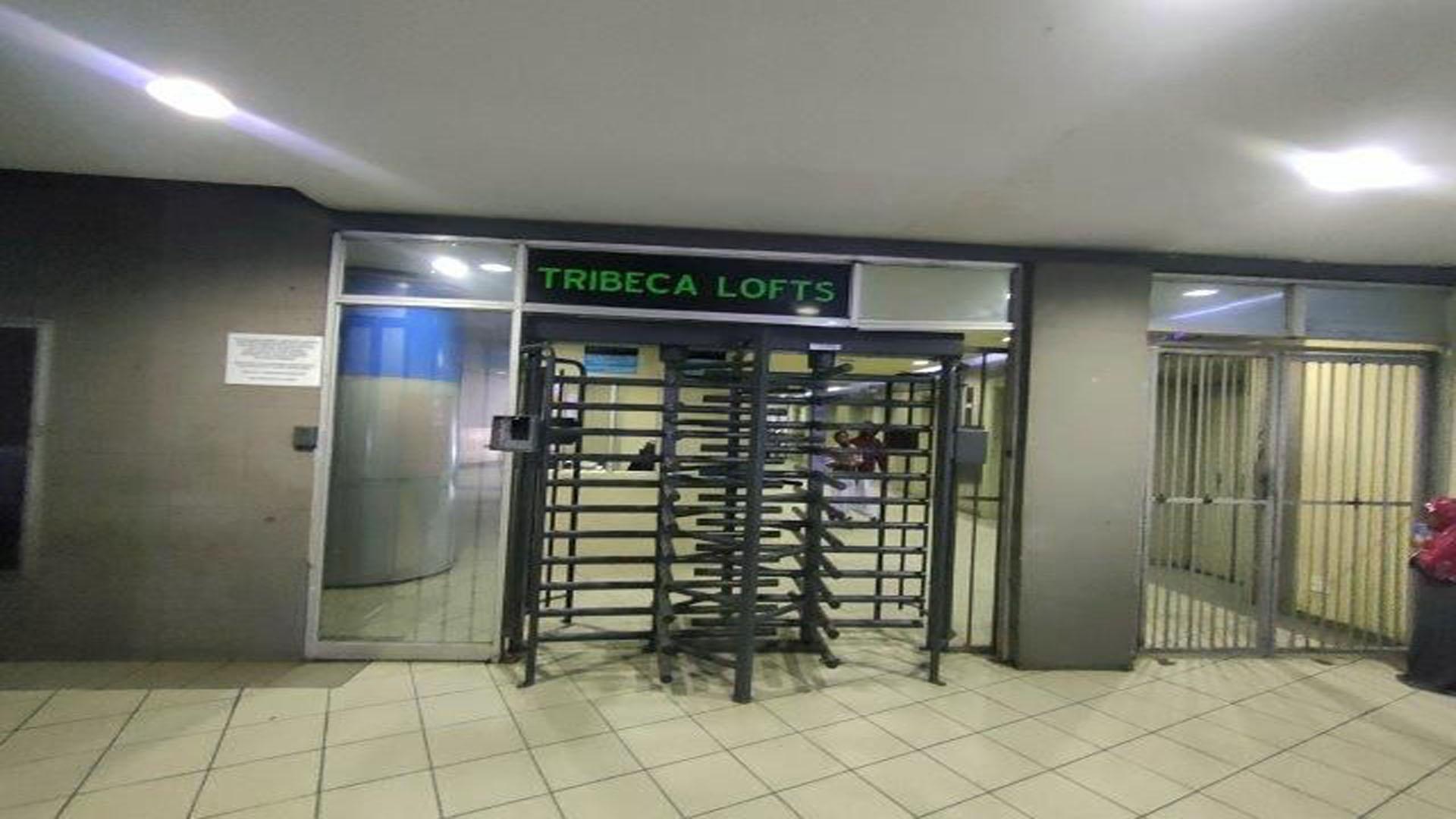 Front View of property in Johannesburg Central