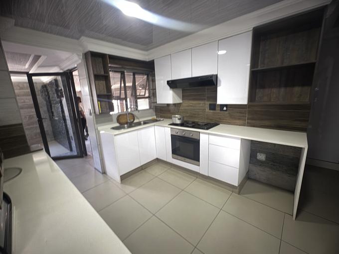 3 Bedroom House for Sale For Sale in Westbury - MR665035