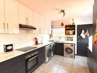  of property in Faerie Glen