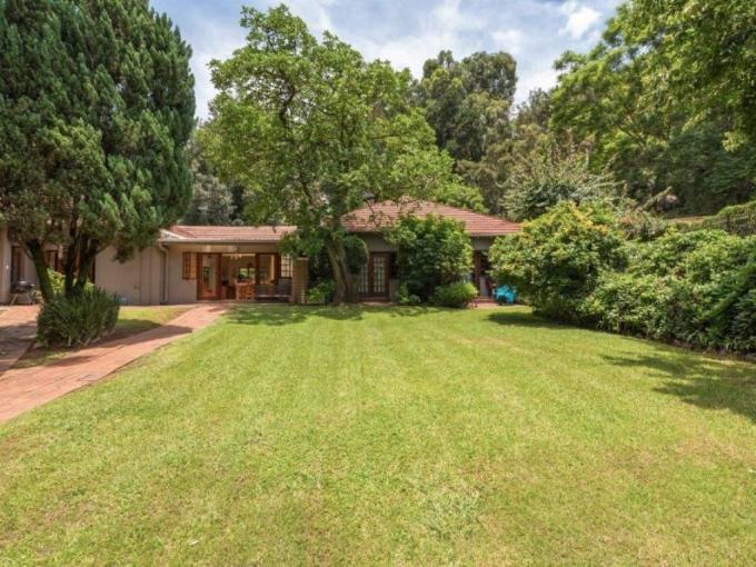 4 Bedroom House for Sale For Sale in Mountain View - JHB - MR665091