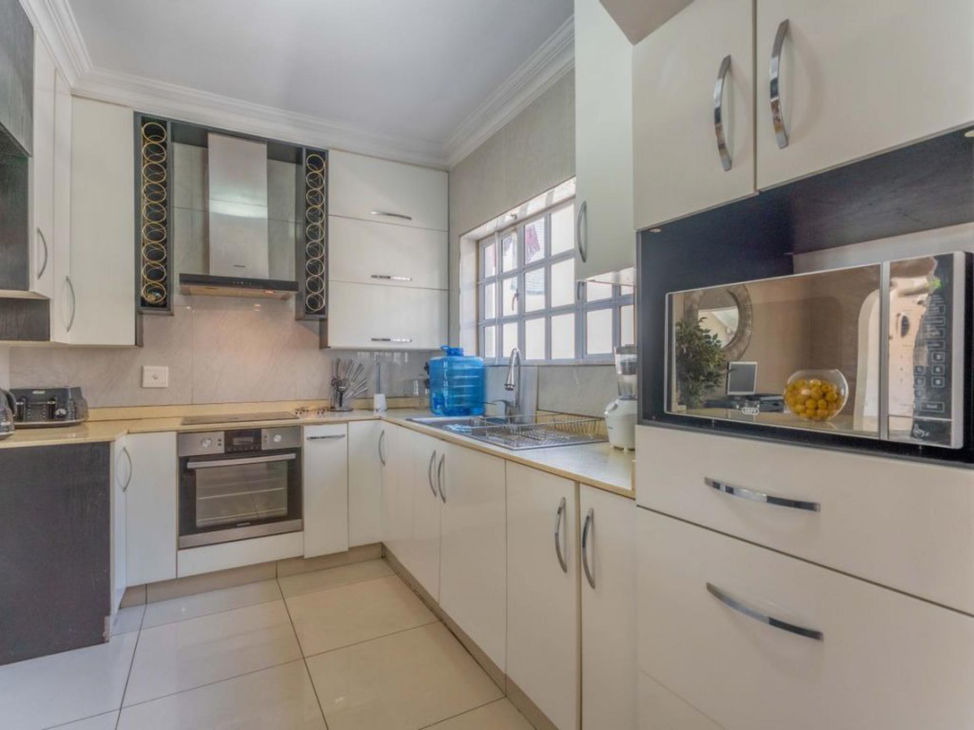  of property in Gillitts 