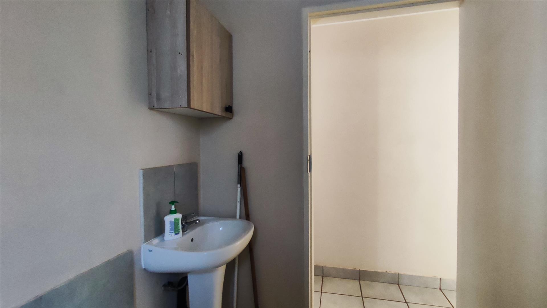 Bathroom 1 - 5 square meters of property in Sky City