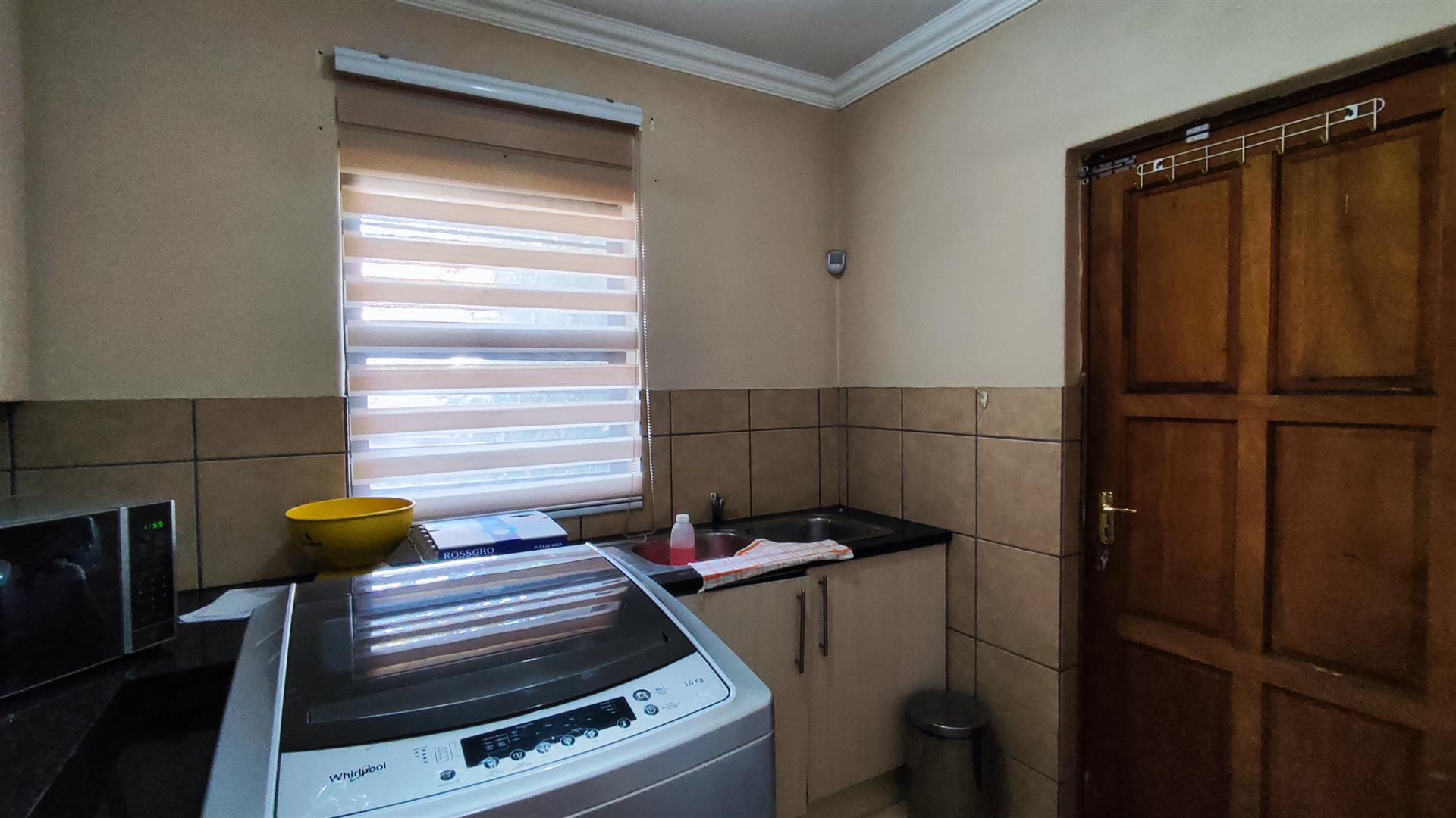 Scullery - 6 square meters of property in Vanderbijlpark