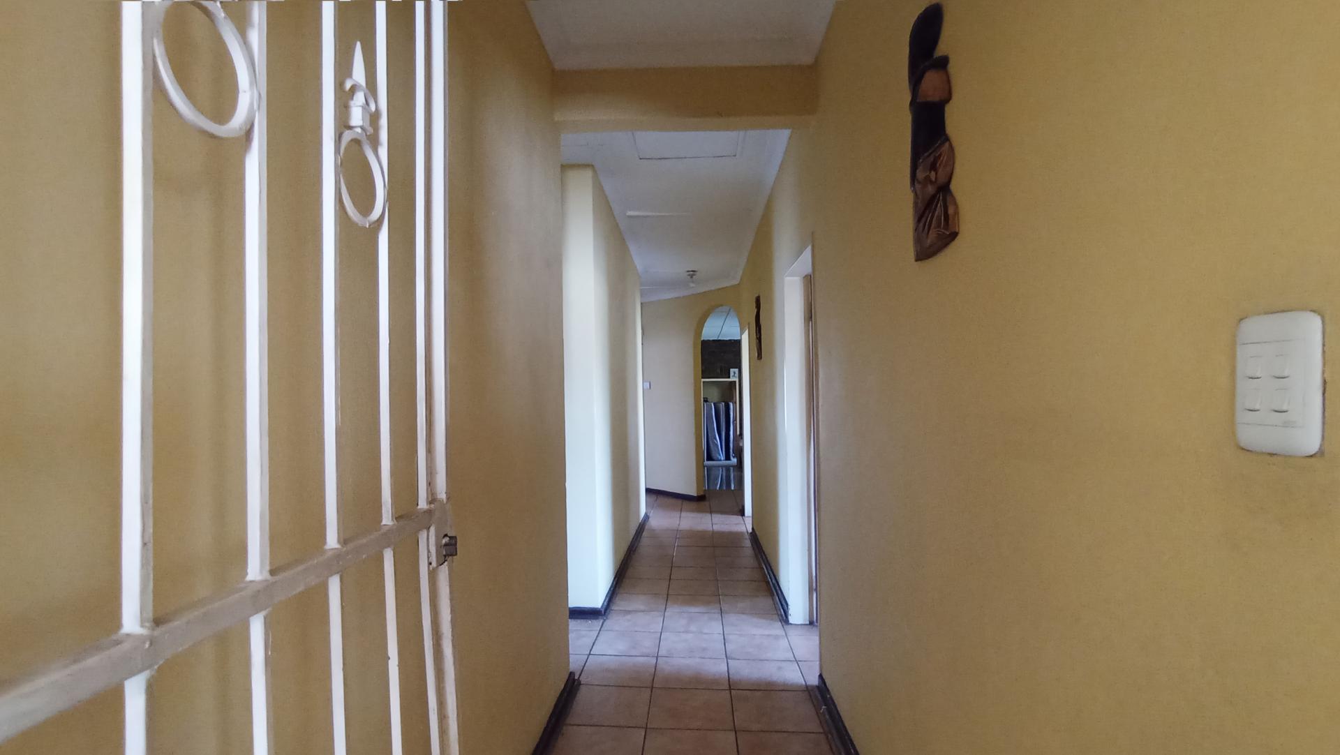 Spaces - 11 square meters of property in Lindhaven