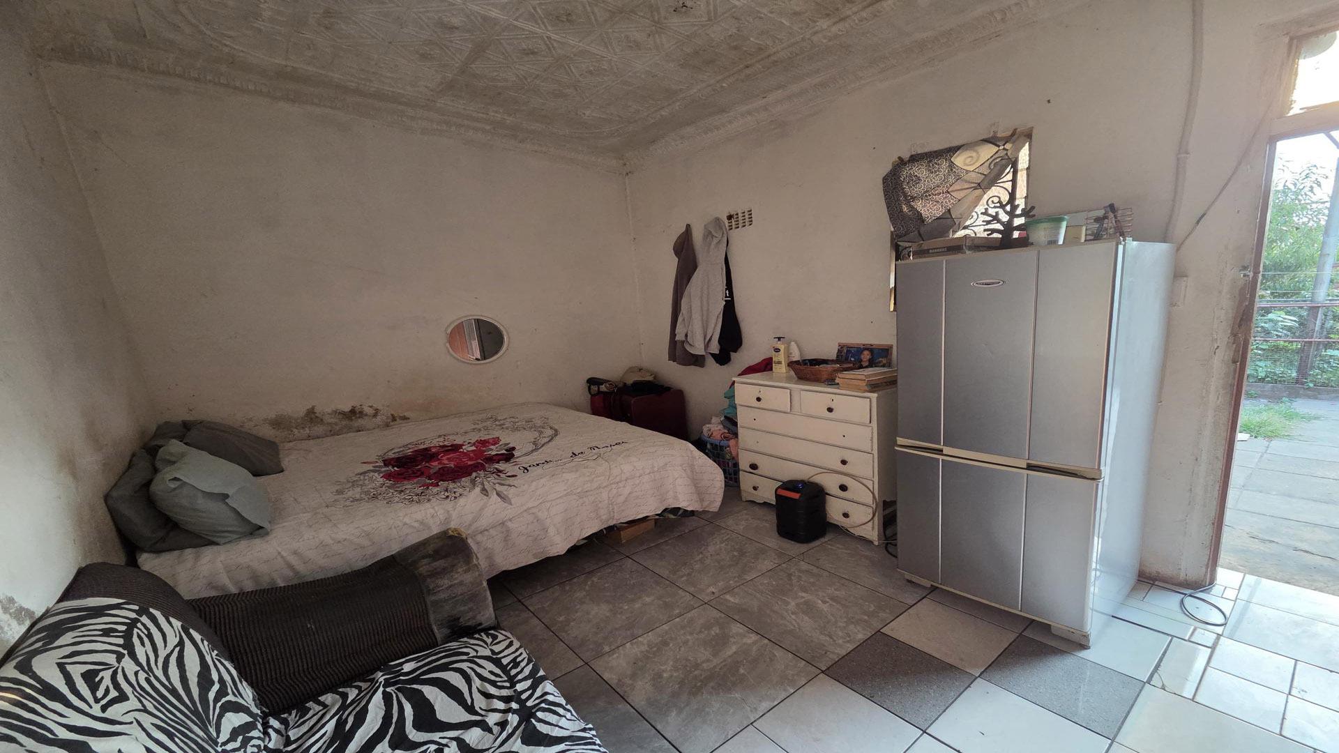 Spaces of property in Forest Hill - JHB