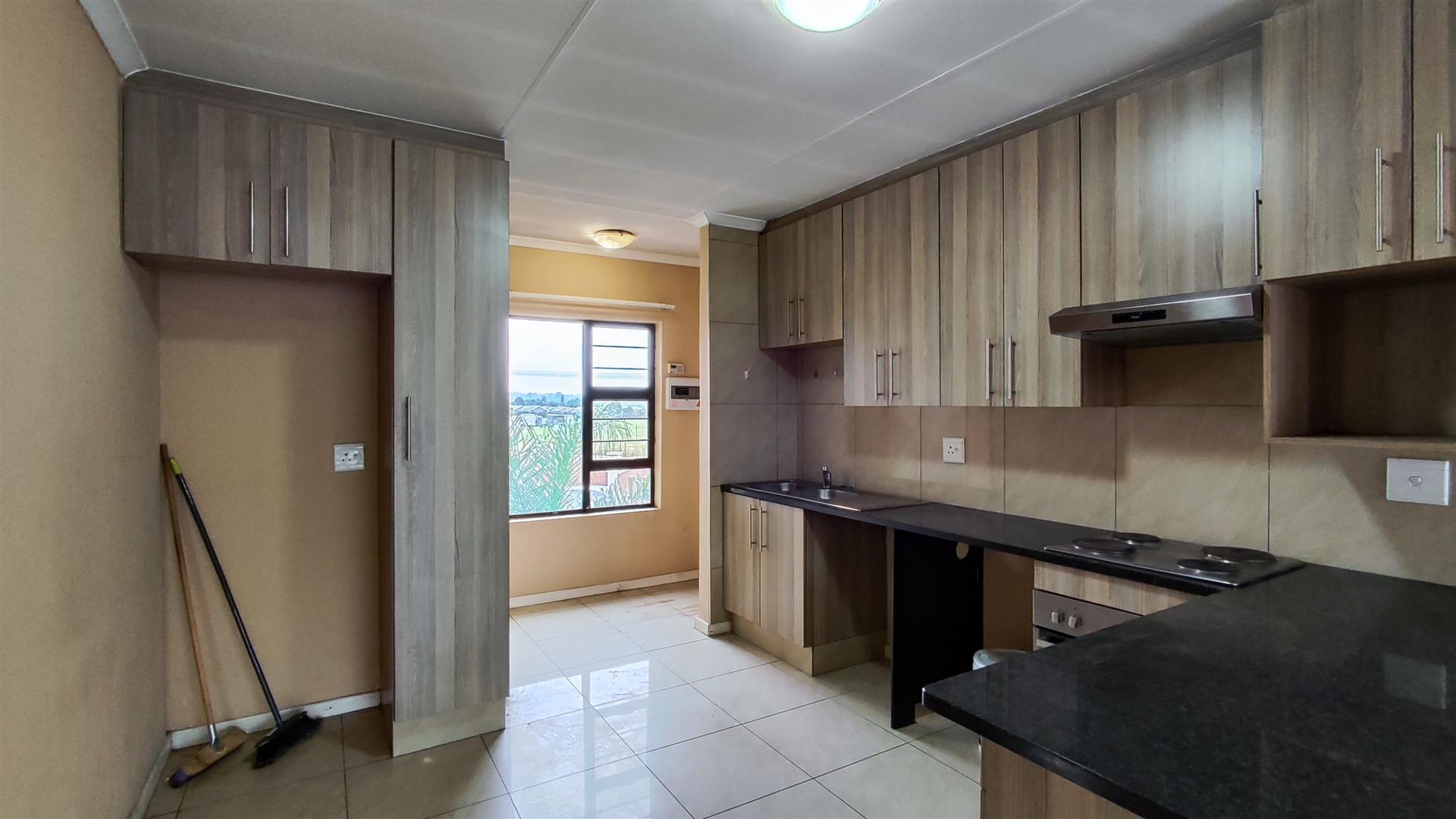 Kitchen - 14 square meters of property in Brentwood Park AH