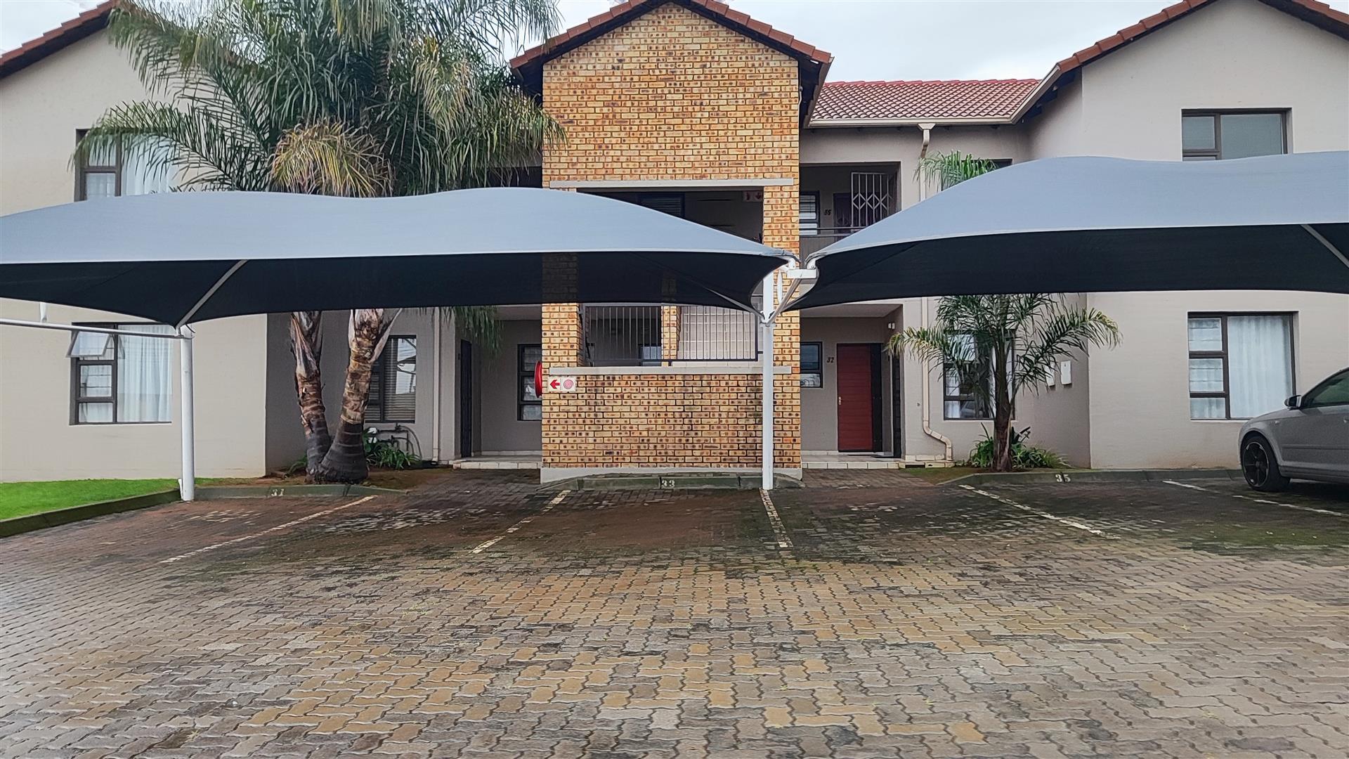 Front View of property in Brentwood Park AH