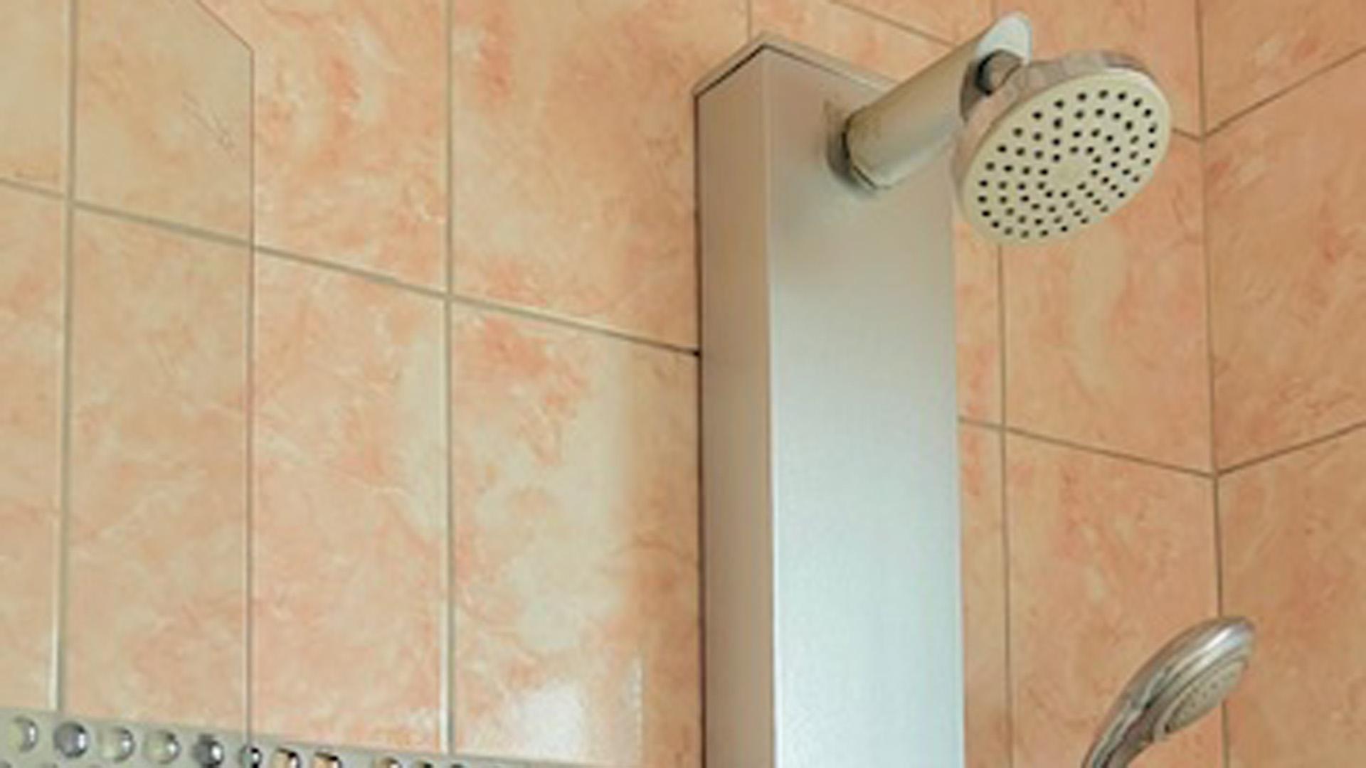 Main Bathroom - 3 square meters of property in Sunford