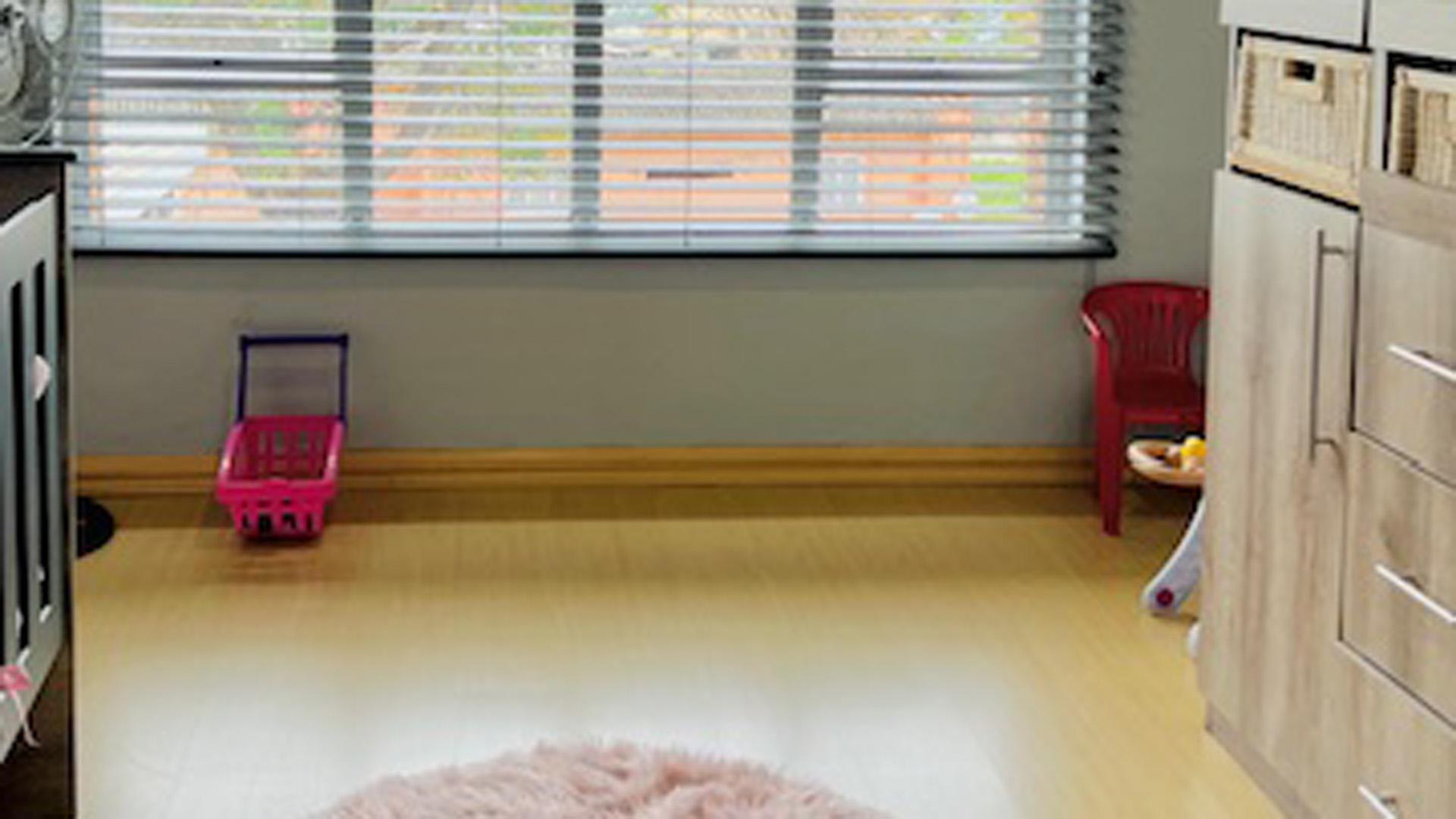 Bed Room 1 - 20 square meters of property in Sunford