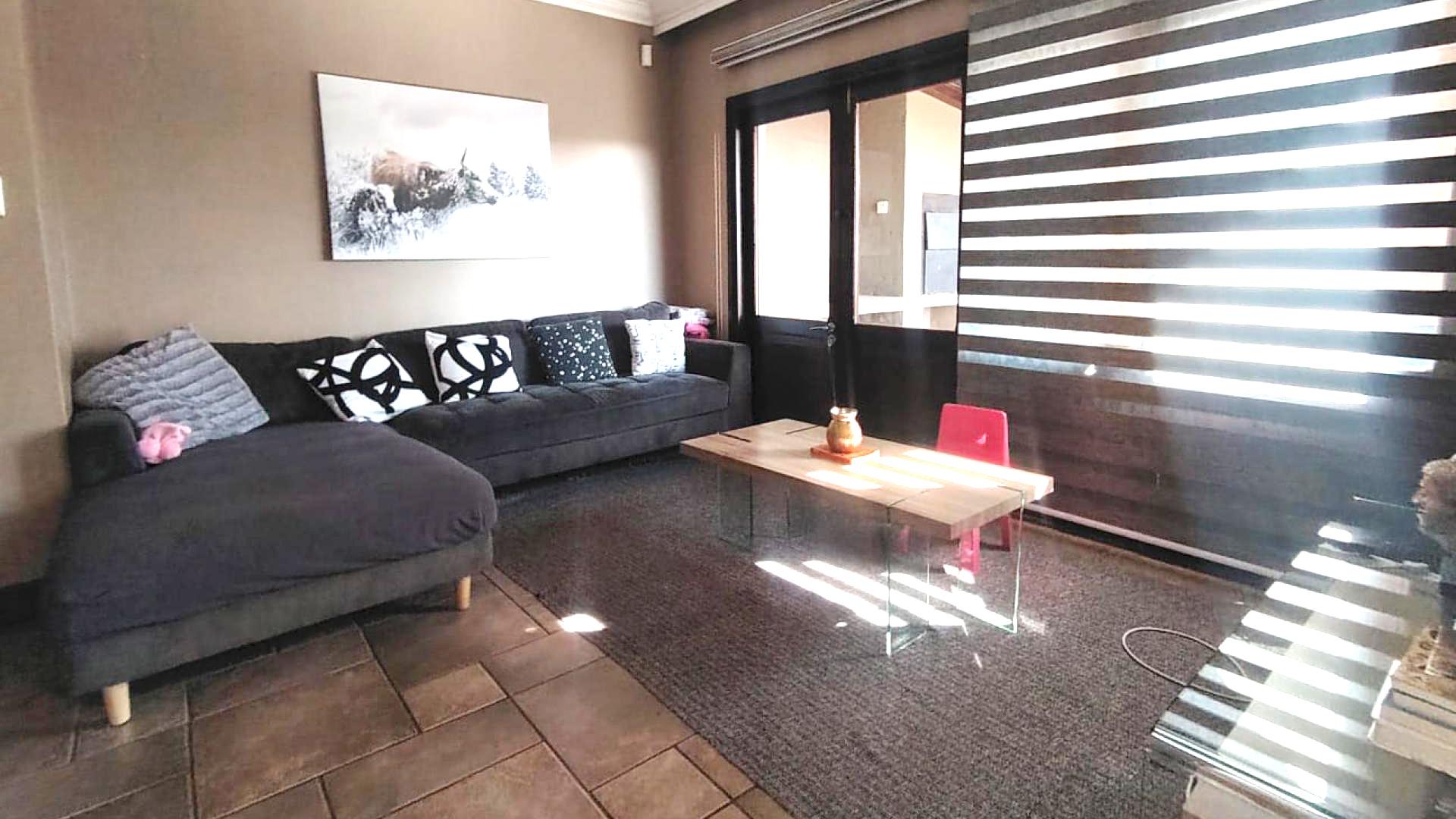 Lounges of property in Bloemfontein