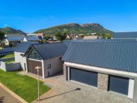  of property in Hartbeespoort