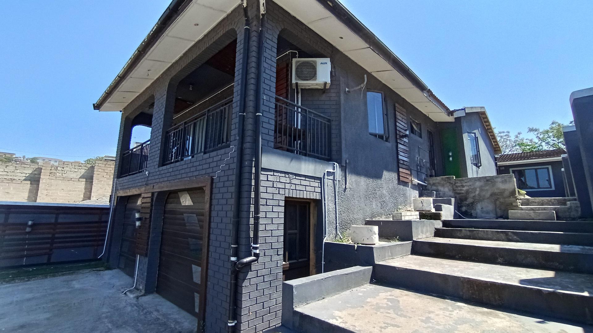 Front View of property in Newlands East