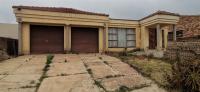 Front View of property in Lethlabile