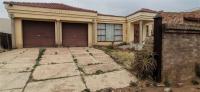 Front View of property in Lethlabile