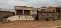 Front View of property in Lethlabile