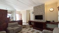 Lounges - 18 square meters of property in Hatton Estate