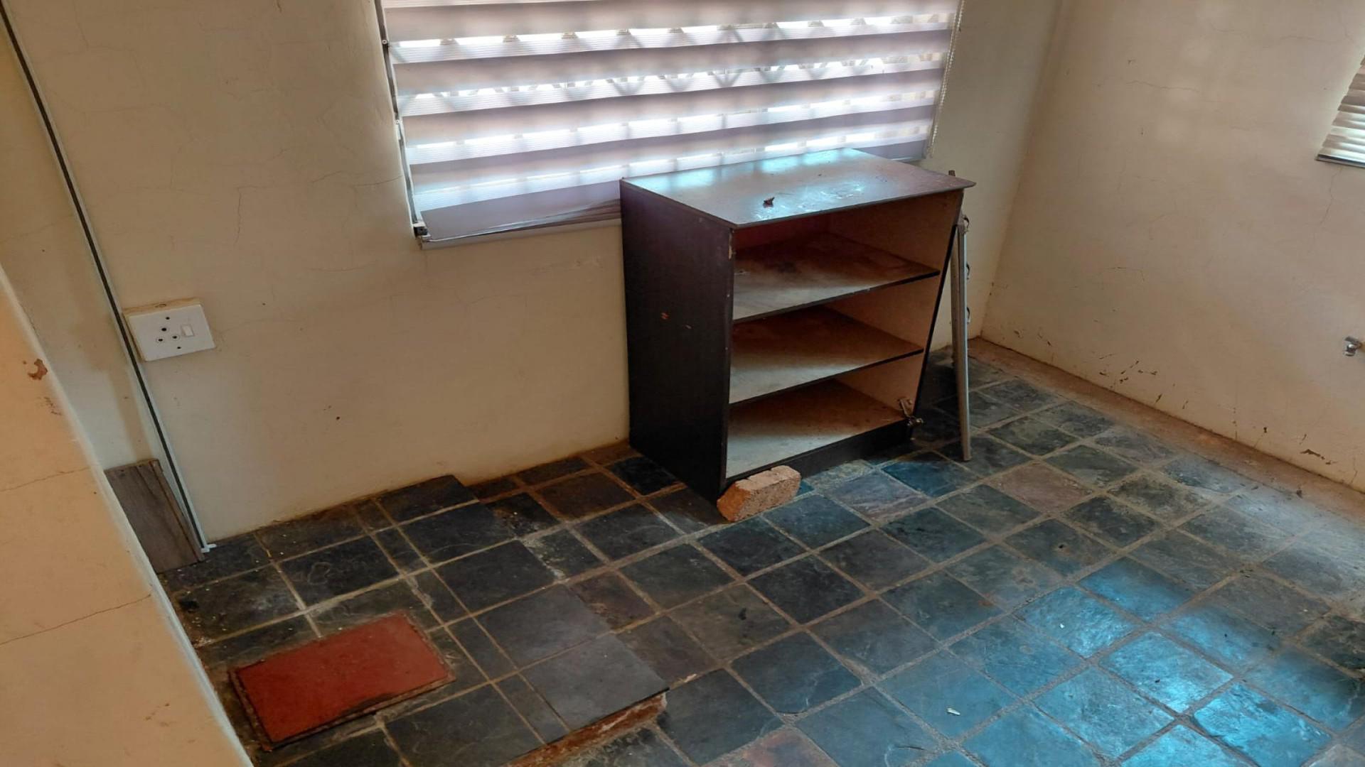 Scullery of property in Lichtenburg