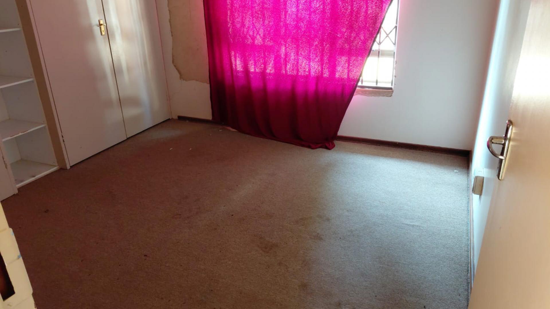 Bed Room 2 of property in Lichtenburg