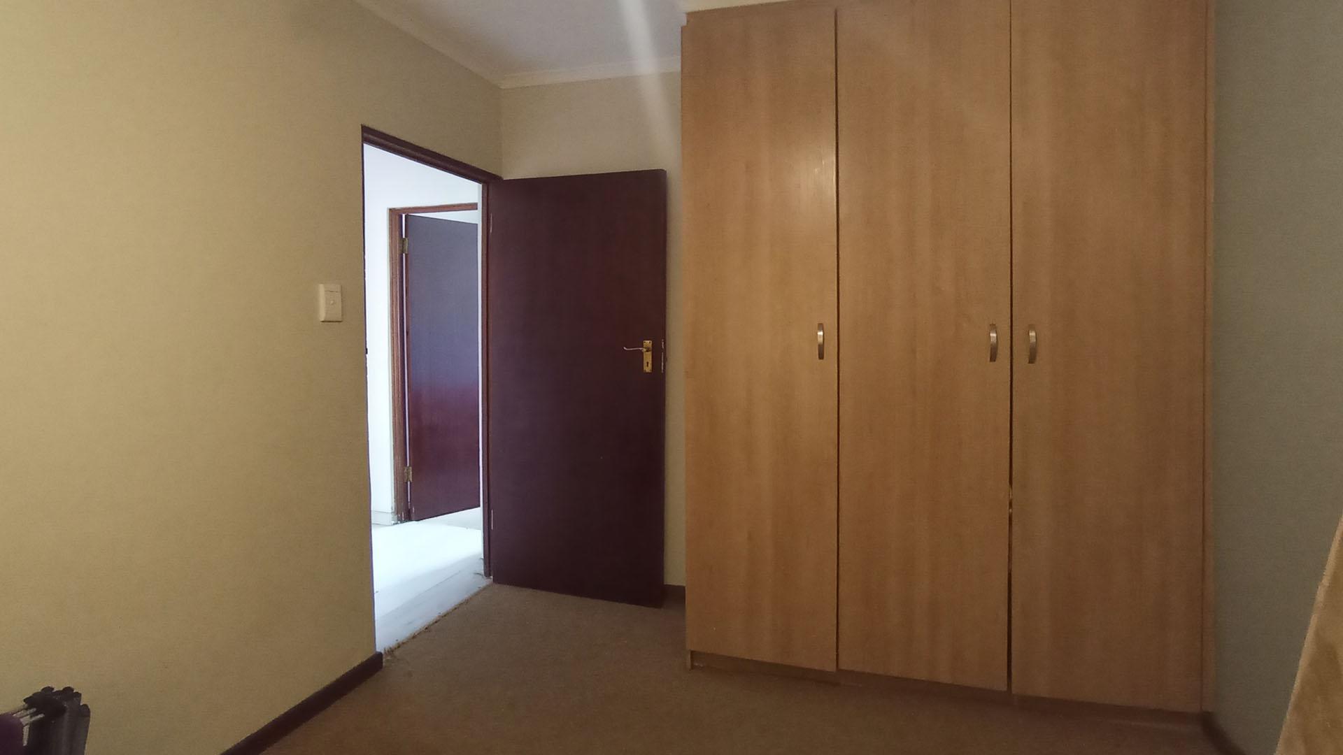 Bed Room 2 - 9 square meters of property in Montana Tuine