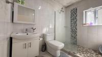 Bathroom 1 of property in Salt Rock