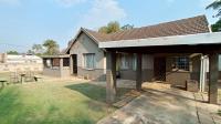 Front View of property in Lester Park