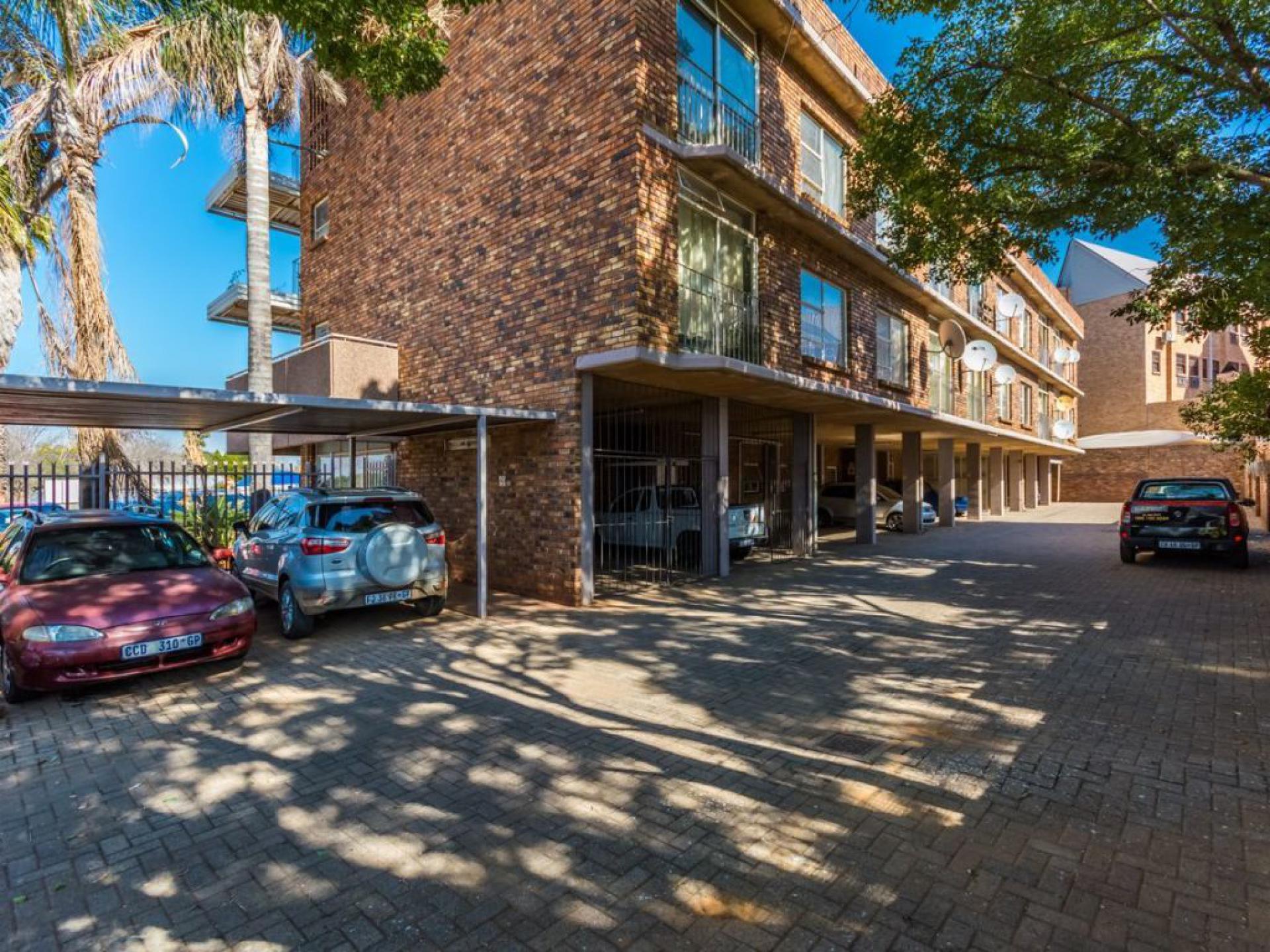  of property in Lyttelton Manor