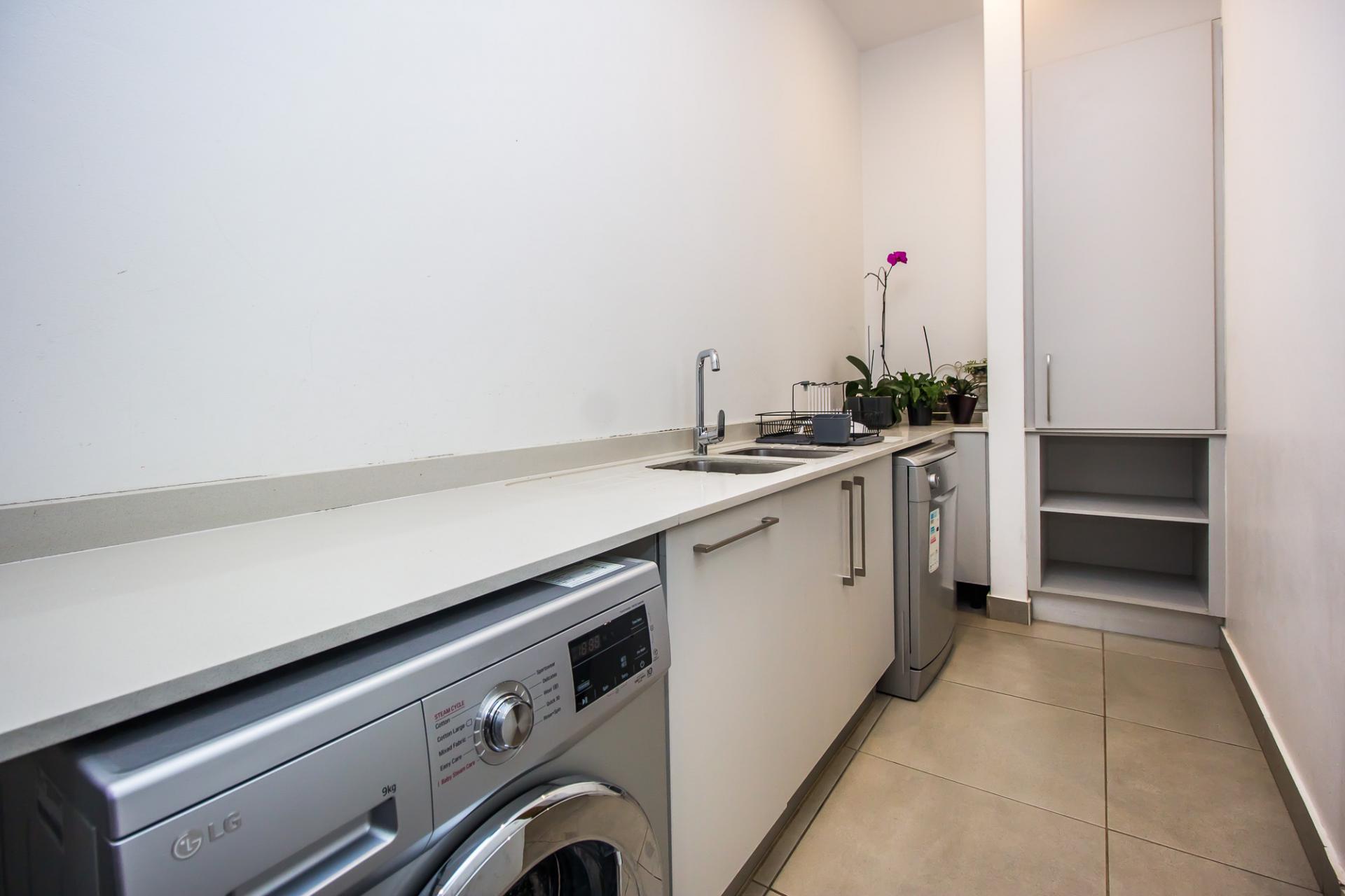  of property in The Hills