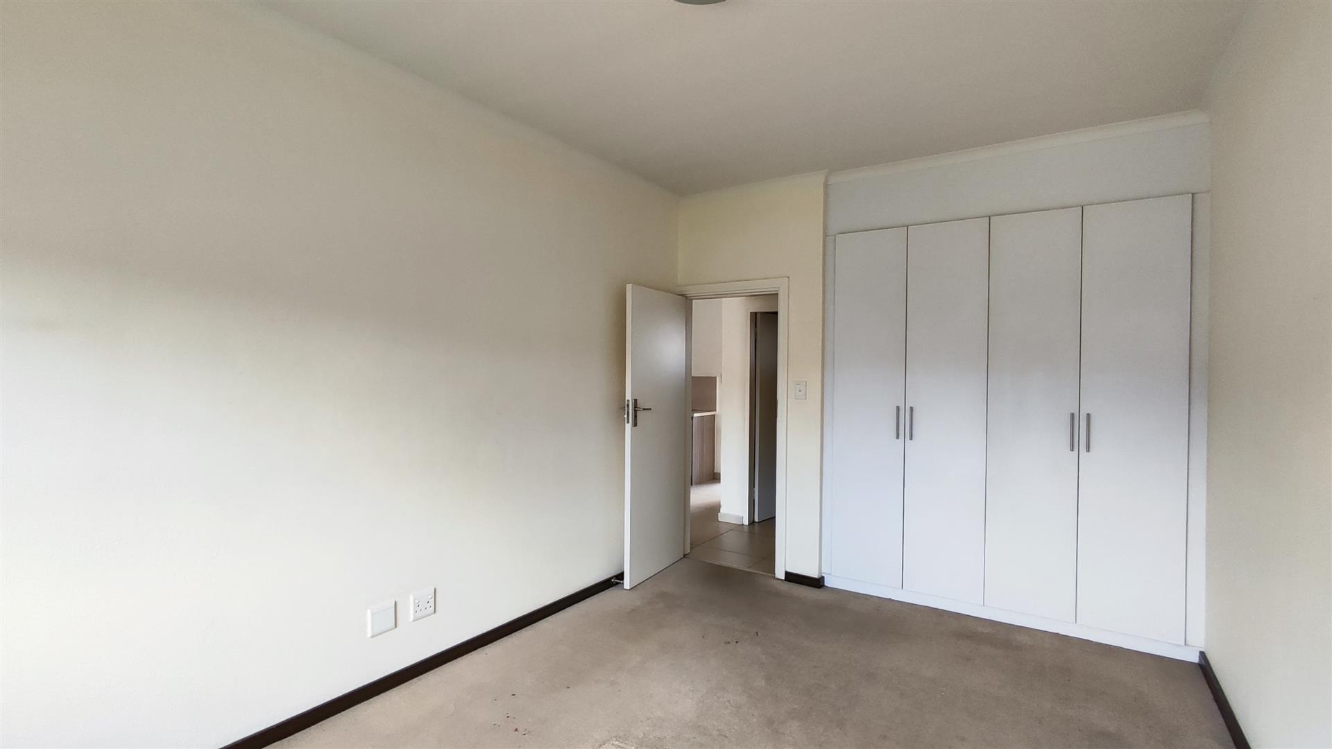 Bed Room 1 - 16 square meters of property in Lilianton