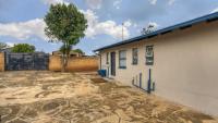 3 Bedroom 1 Bathroom Freehold Residence for Sale for sale in Chiawelo
