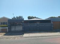 Front View of property in Westridge