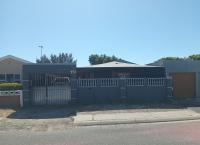 Front View of property in Westridge