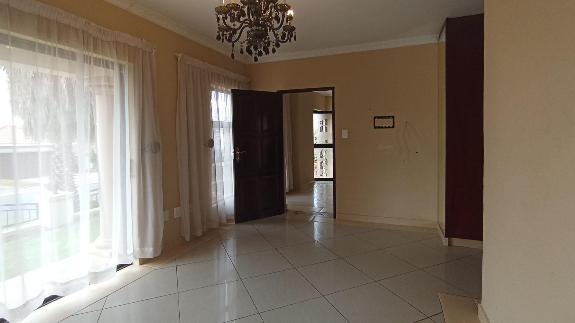 Lounges - 67 square meters of property in Blue Valley Golf Estate