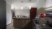 Kitchen - 9 square meters of property in Sagewood