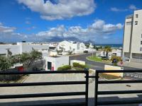  of property in Bloubergstrand