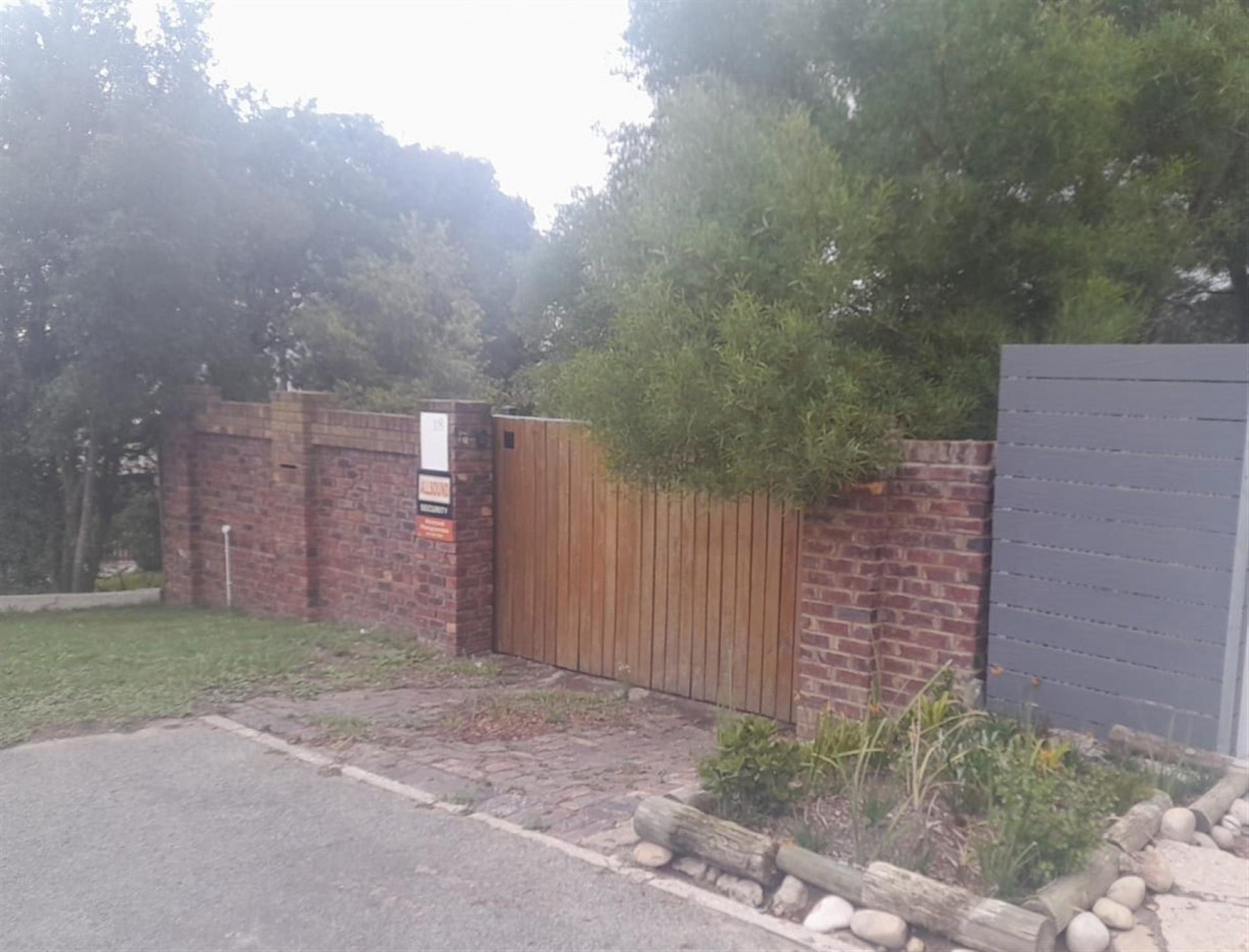 Front View of property in Knysna