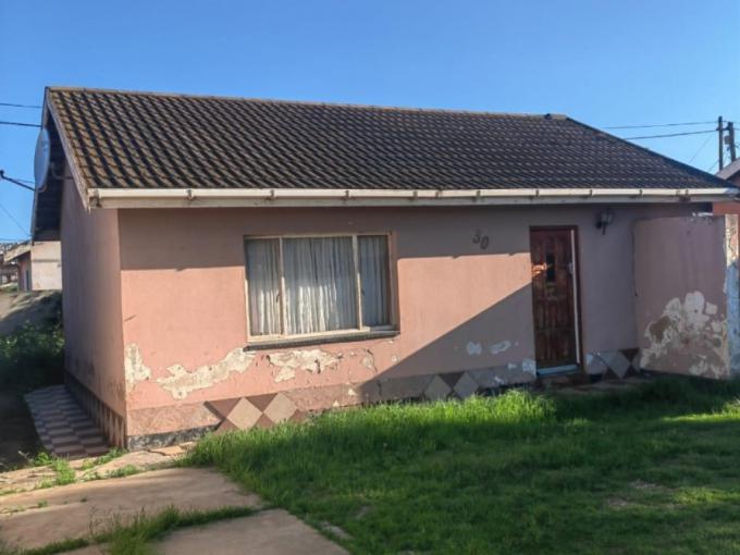 2 Bedroom House for Sale For Sale in Kwa Nobuhle  - MR666303