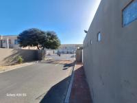 Front View of property in Parklands