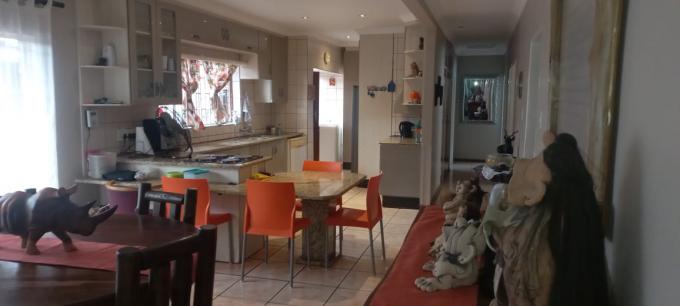 5 Bedroom House  - MR666591
