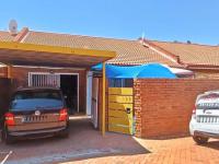 2 Bedroom 1 Bathroom Simplex for Sale for sale in Naval Hill