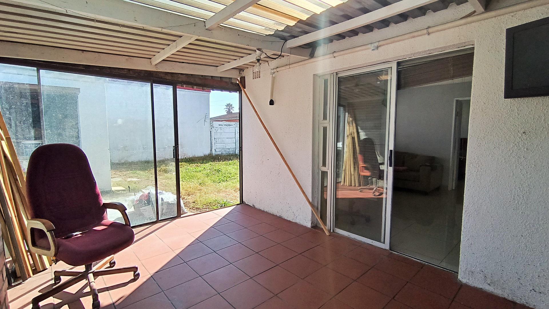 Braai Area of property in Grassy Park