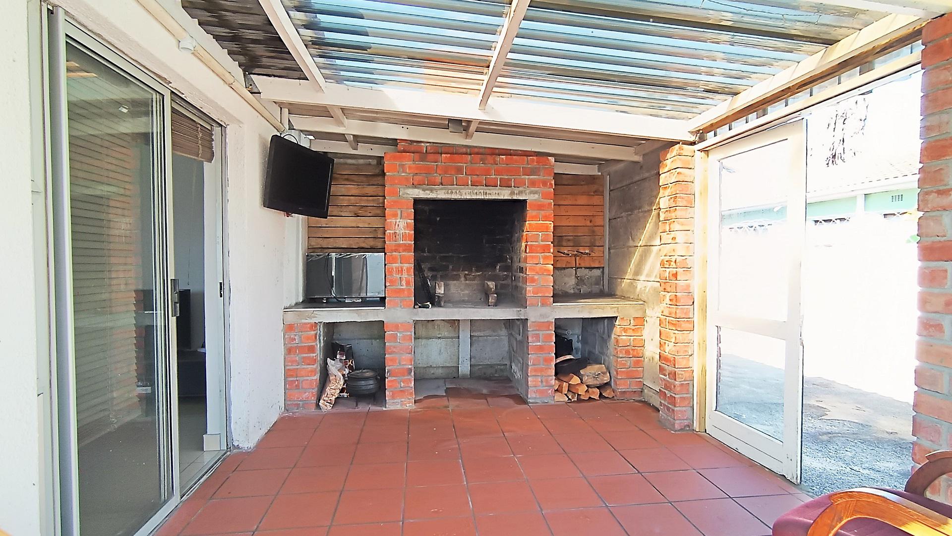 Braai Area of property in Grassy Park