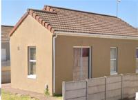 Front View of property in Strand
