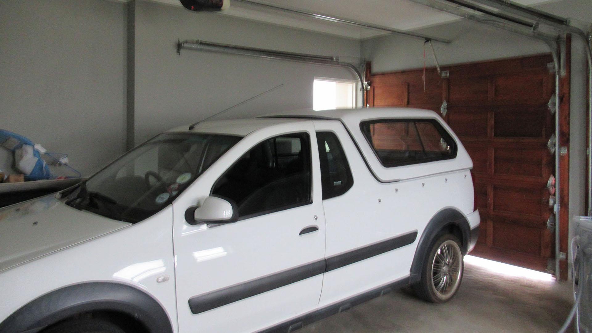 Spaces - 40 square meters of property in Homes Haven