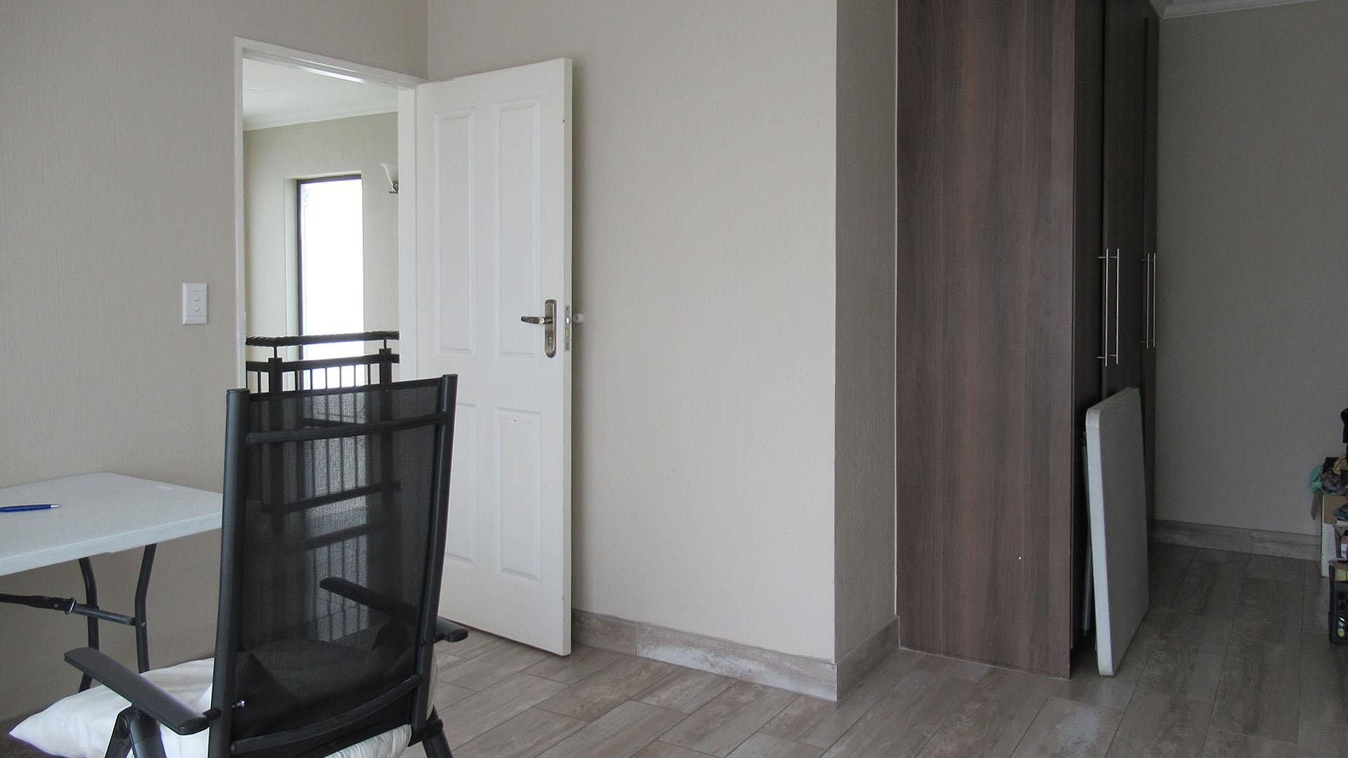 Bed Room 1 - 16 square meters of property in Homes Haven