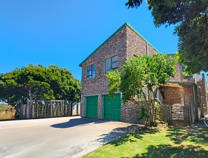House for Sale For Sale in Franskraal - MR666783