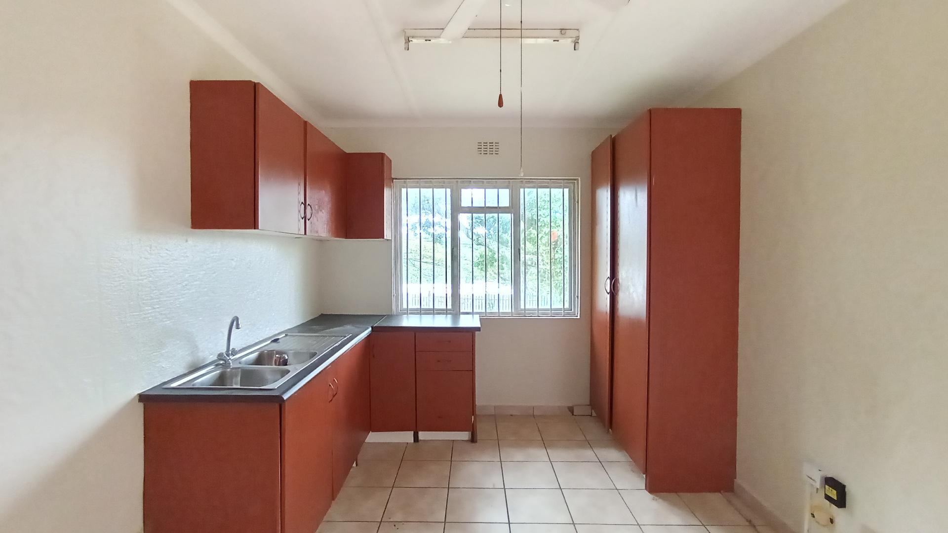 Flatlet - 59 square meters of property in Uvongo