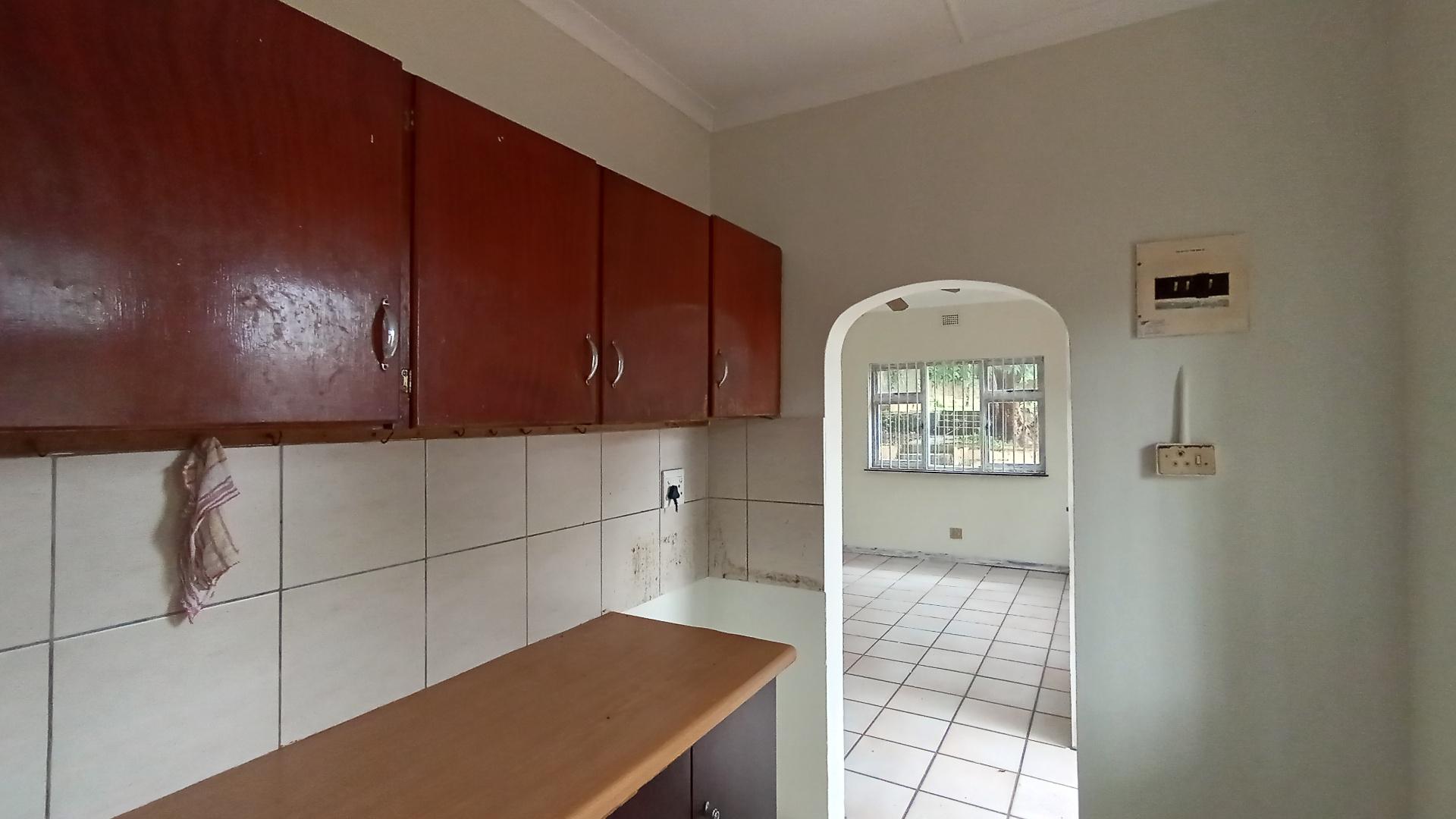 Kitchen - 20 square meters of property in Uvongo